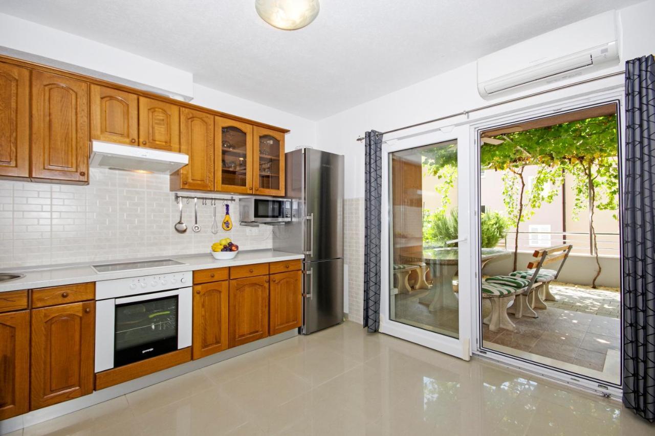 Apartmani Cezar Μακάρσκα Εξωτερικό φωτογραφία